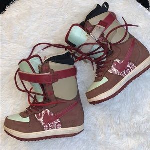 Nike Snowboard Boots